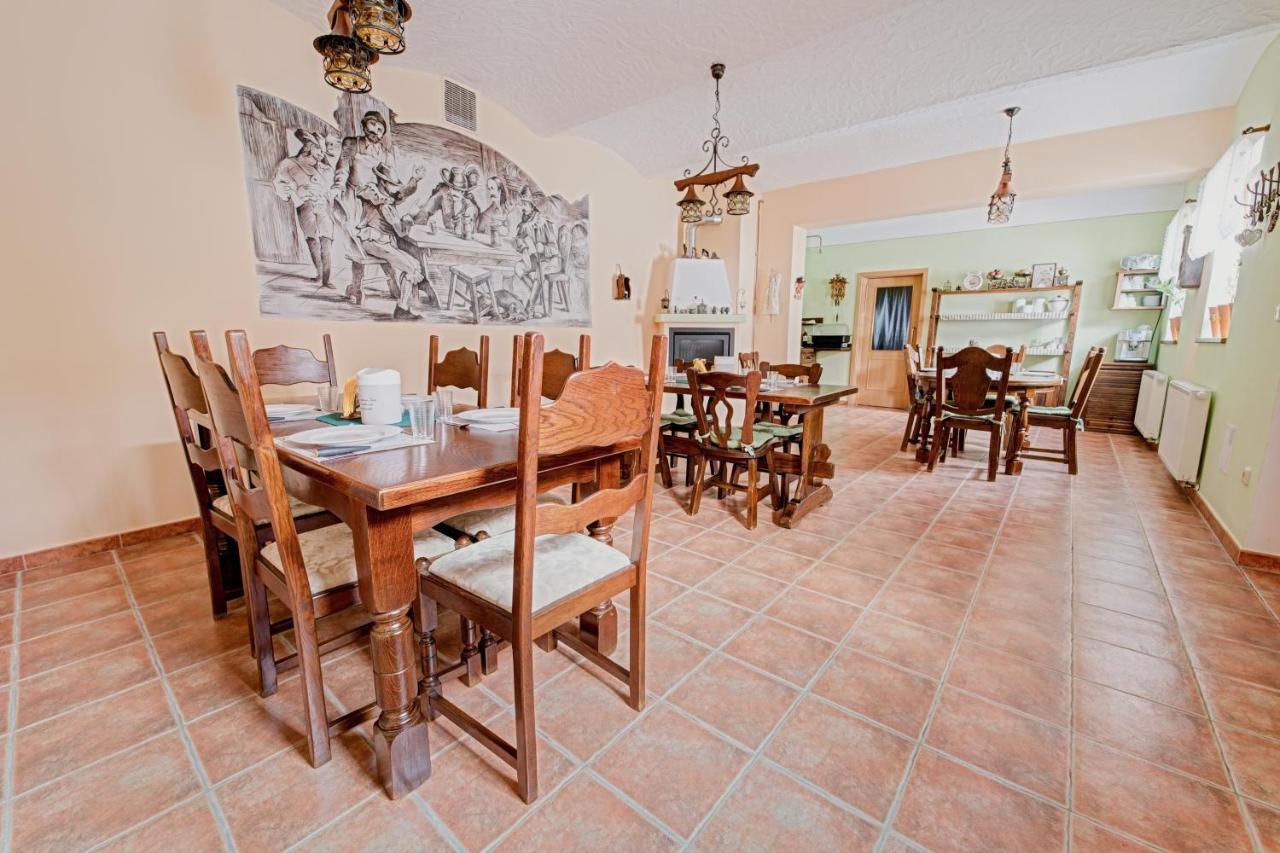 Rodinny Pension Antoni Cesky Krumlov Bagian luar foto