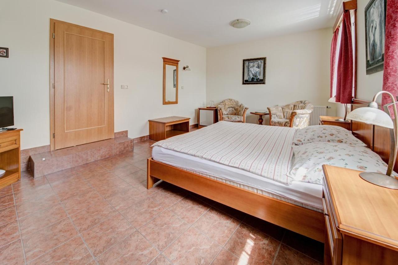 Rodinny Pension Antoni Cesky Krumlov Bagian luar foto