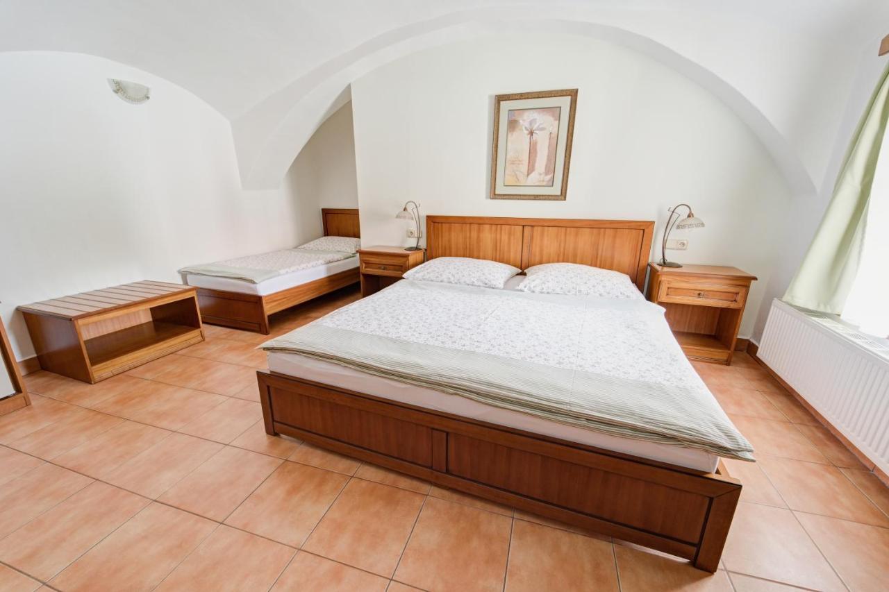 Rodinny Pension Antoni Cesky Krumlov Bagian luar foto