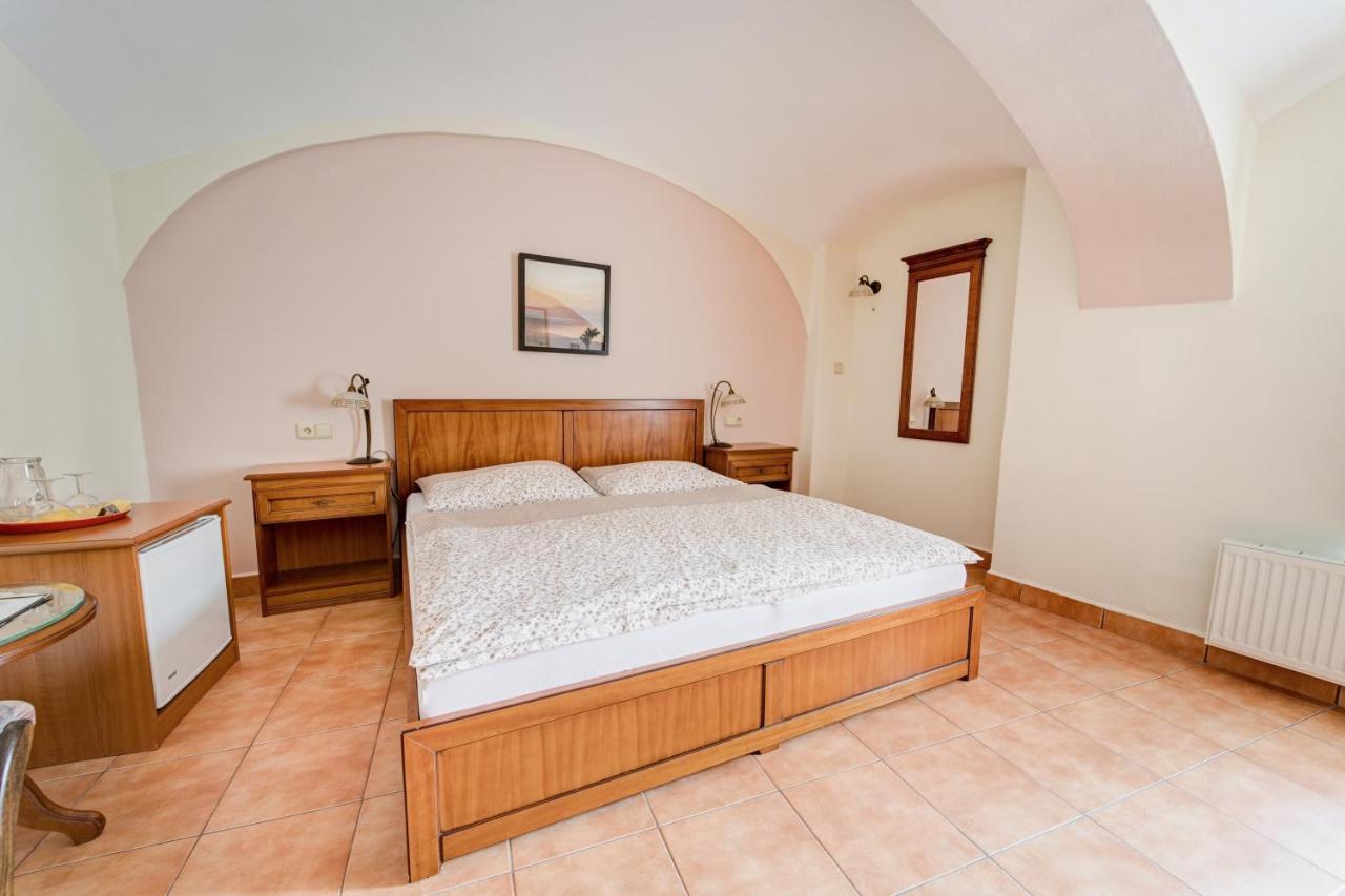 Rodinny Pension Antoni Cesky Krumlov Bagian luar foto